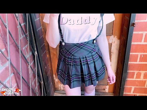 ❤️ Schoolgirl Sucks jej kutasa głęboko i fucks zamiast klas. Super sex at pl.sexvideosex.top ❌️
