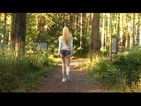 ❤️ Piękna kobieta porusza się powoli, nie naga wideo Super sex at pl.sexvideosex.top ❌️